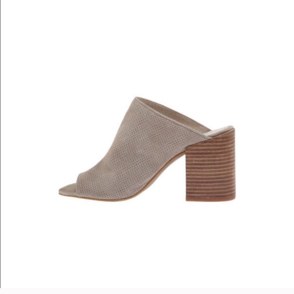 Kenneth Cole Kammie Leather Heeled Mules